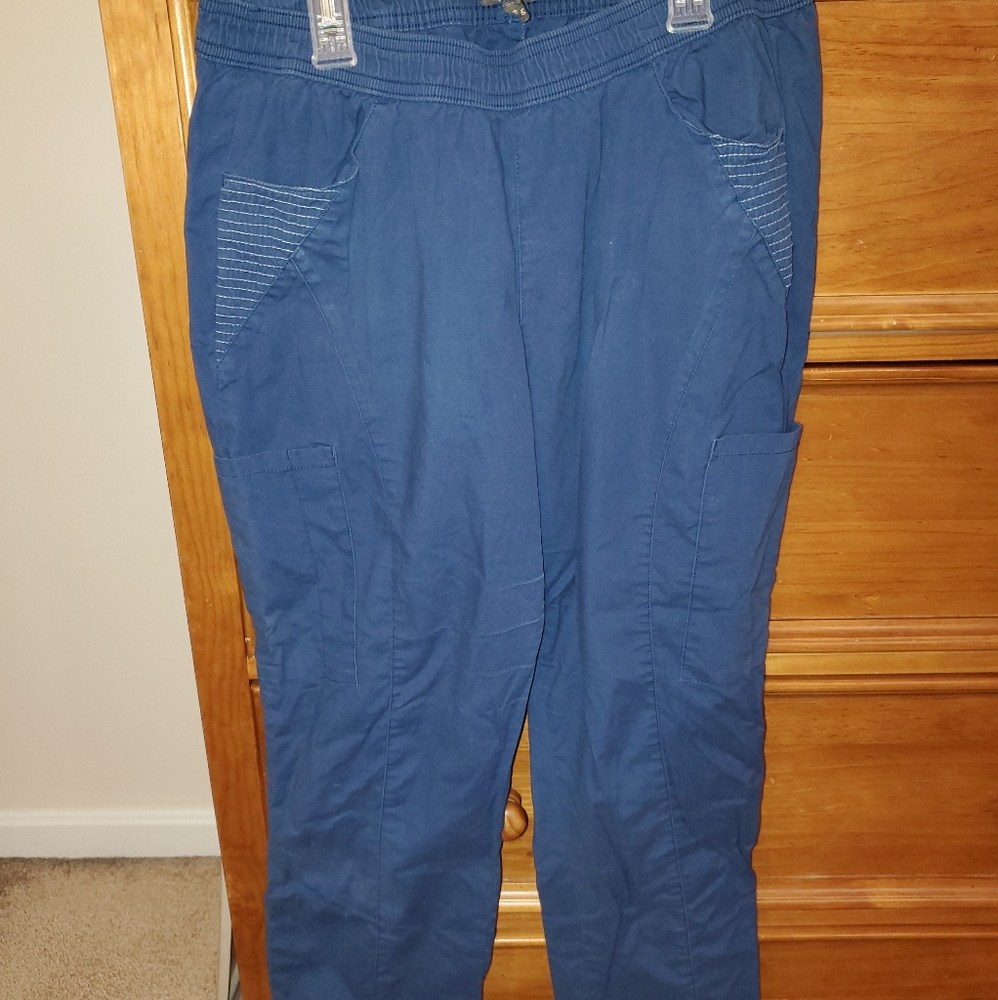 Scrub bottoms